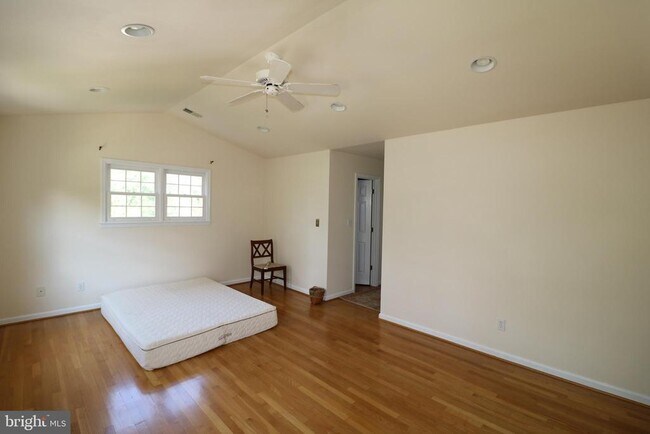 Building Photo - 6113 Dunleer Ct