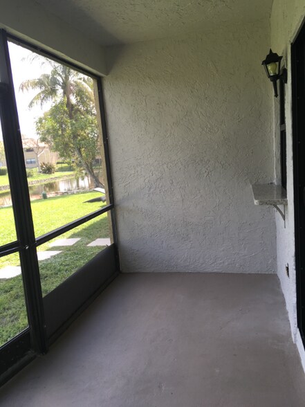 Building Photo - 4271 NW 114th Terrace