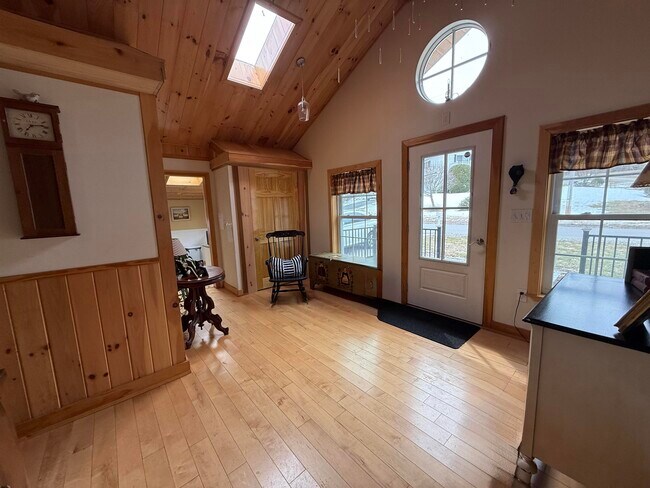 Building Photo - 111 Pendleton Rd