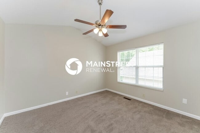 Building Photo - 3 Bedroom Pet-Friendly Home in Millersvill...