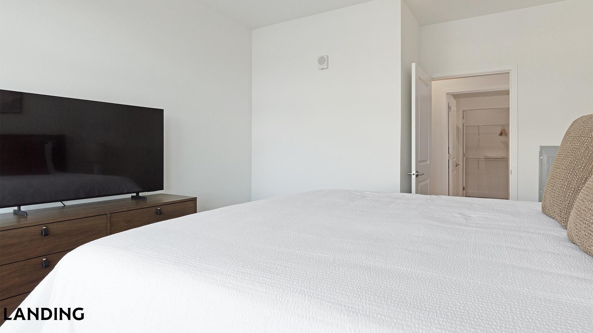 Building Photo - 10670 Jake Jabs Blvd