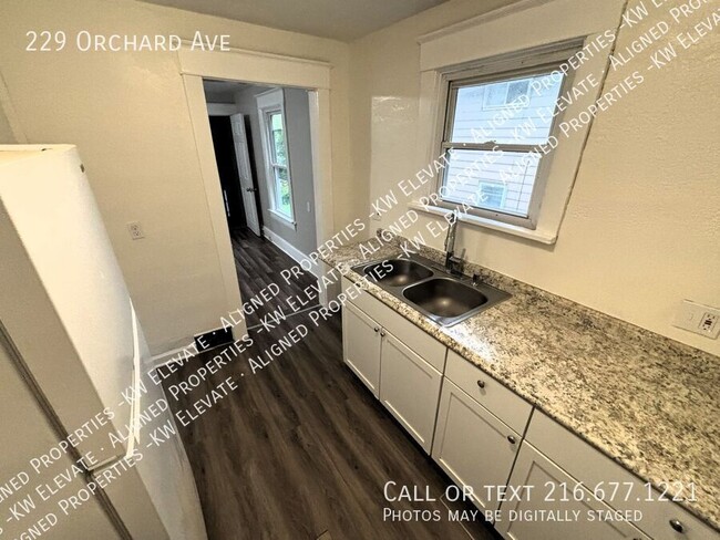 Building Photo - 229 Orchard Ave