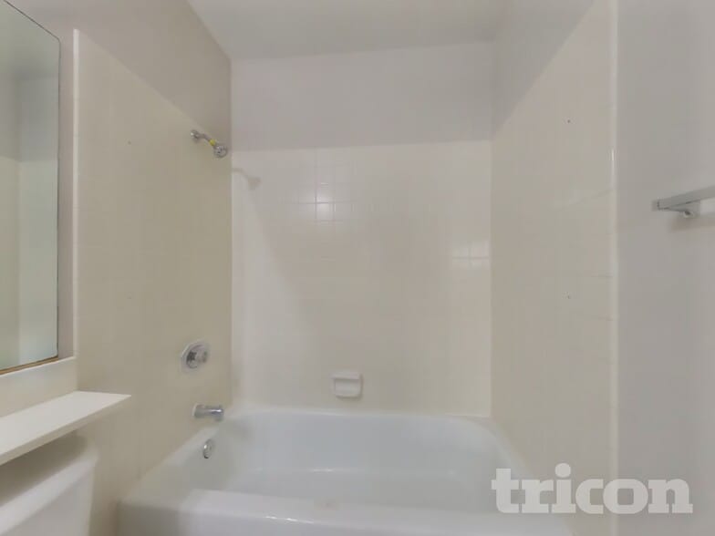 Building Photo - 9411 Aizenberg Cir