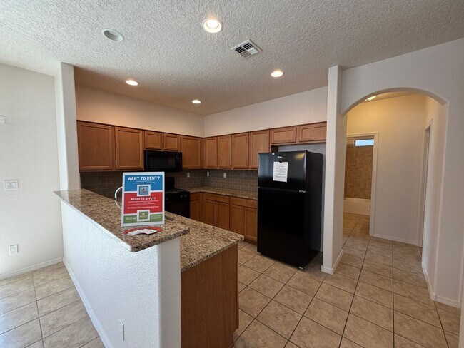 Building Photo - 3 Bedroom Single Story Home Near Unser Blvd NW & Paradise Blvd NW!