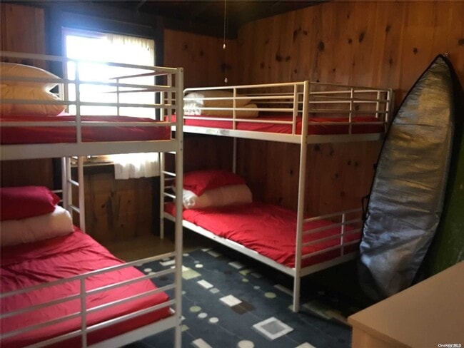 Building Photo - 80 Pond Rd