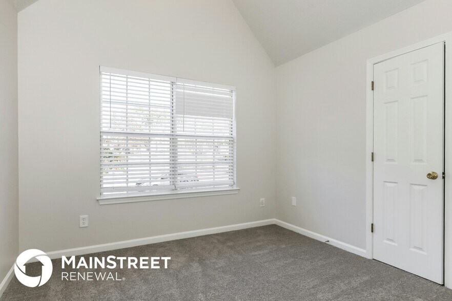 Building Photo - 5755 Blacktop Ct