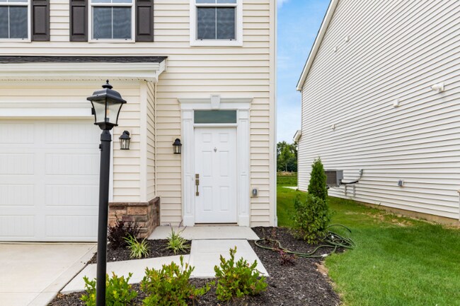 Building Photo - 313 Lenell Lp