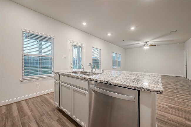 Building Photo - 11615 Camden Crest Ct