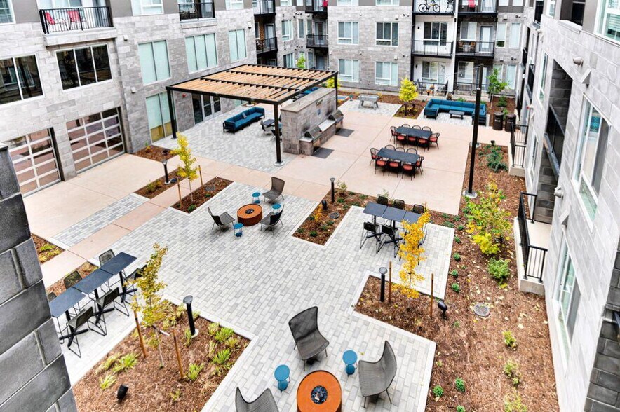 Building Photo - 13123 E 16th Ave