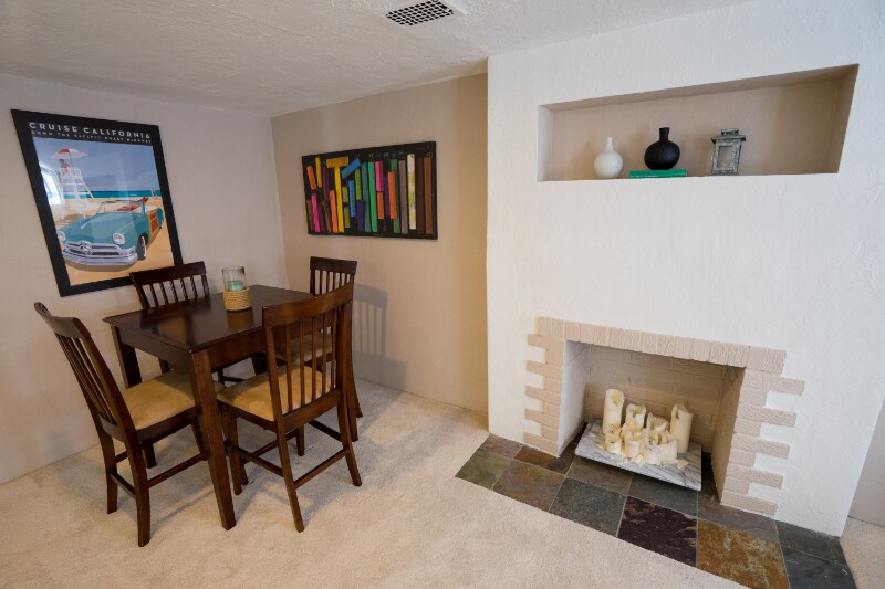 Building Photo - 1555 Winona Ct