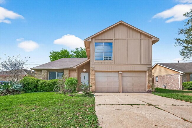 Building Photo - Beechbend Drive, Missouri City, TX 77489 - 4 BR 2.5 BA single-family home