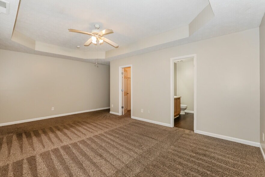 Building Photo - 717 Douglass Cir