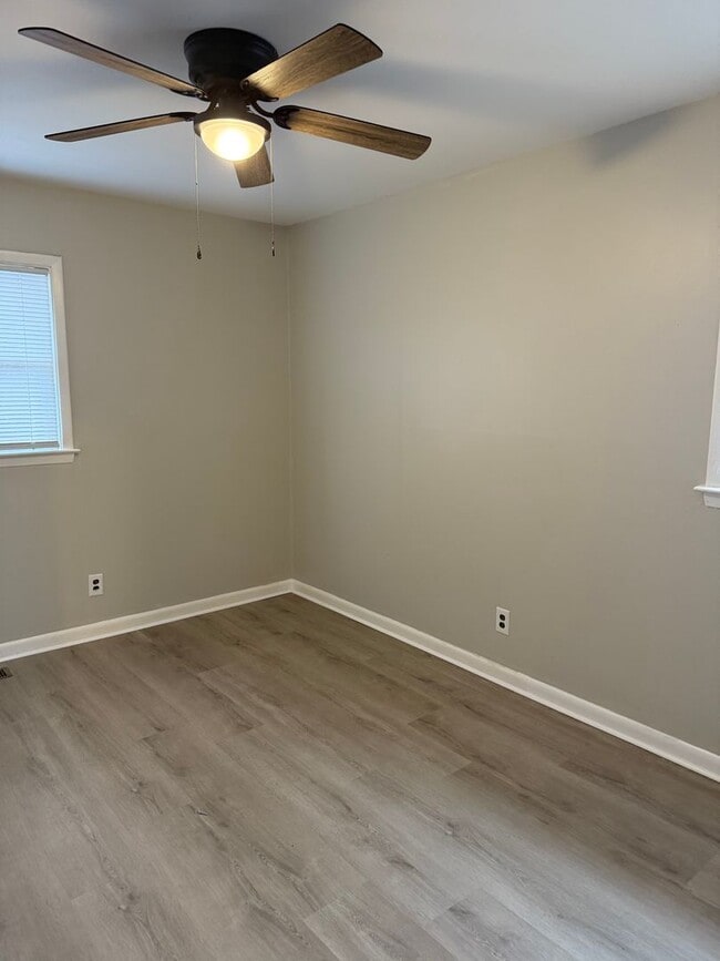 Building Photo - Renovated 3 Bedroom Across From N Elm Village!