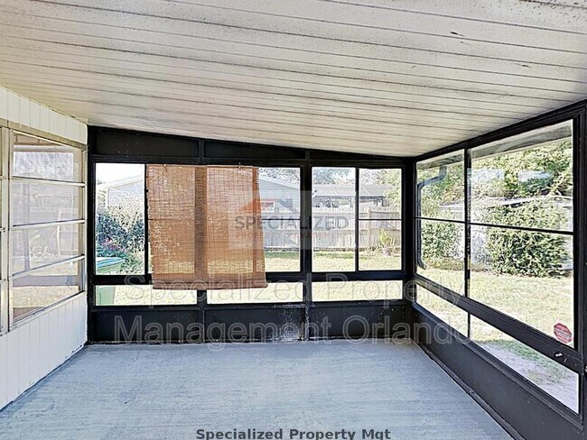 Building Photo - 2260 W Dana Dr