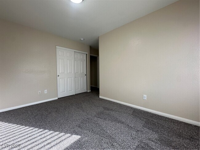 Building Photo - 6567 W Musette Ave