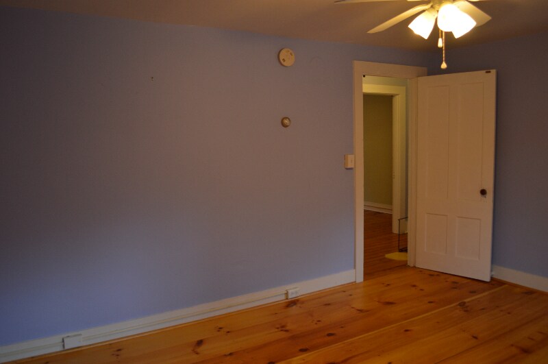 Building Photo - 31 Nash Pl