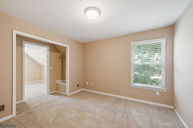Building Photo - 408 Prospect Ave