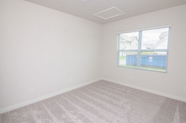 Building Photo - 170 Southwind Run