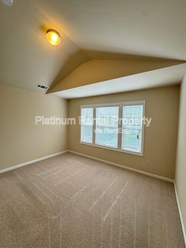 Building Photo - 13318 Flamingo Rd
