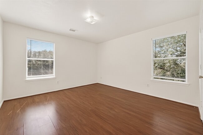 Building Photo - 3807 Brook Garden Ln