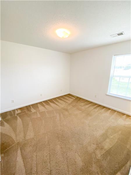 Building Photo - 47 Bearing Cir