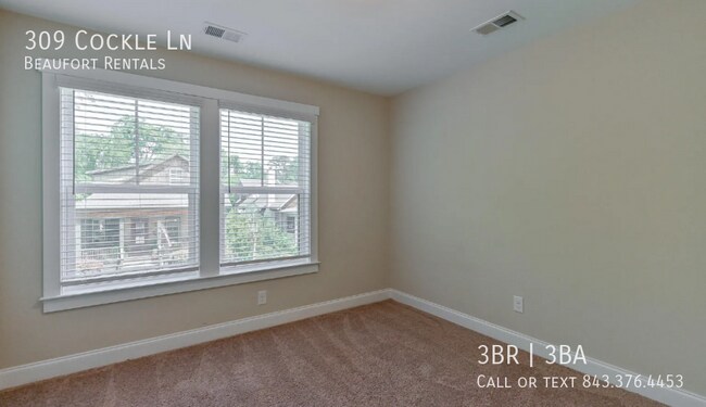 Building Photo - 309 Cockle Ln