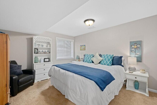 Building Photo - 2625 Jewelstone Ct