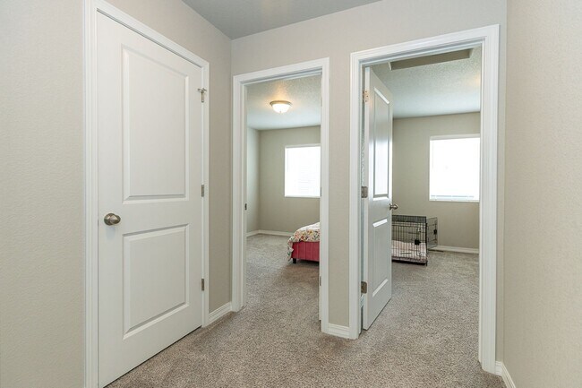 Building Photo - 4535 Samaritan Lp