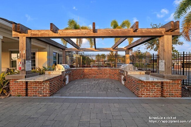 Building Photo - 13343 Willow Bluestar Lp