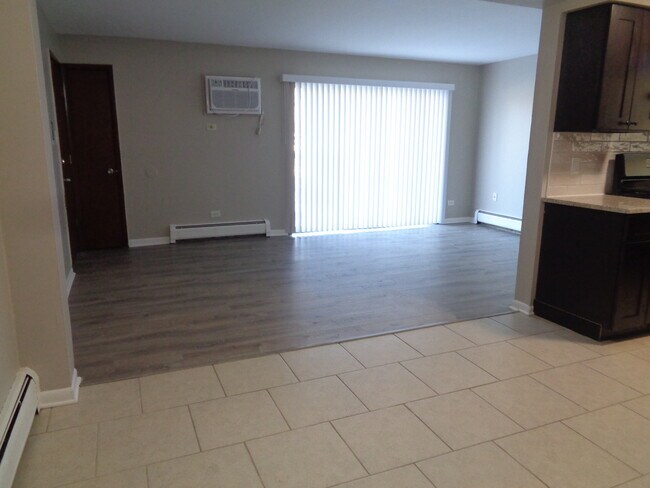 Building Photo - 8149 83rd Pl