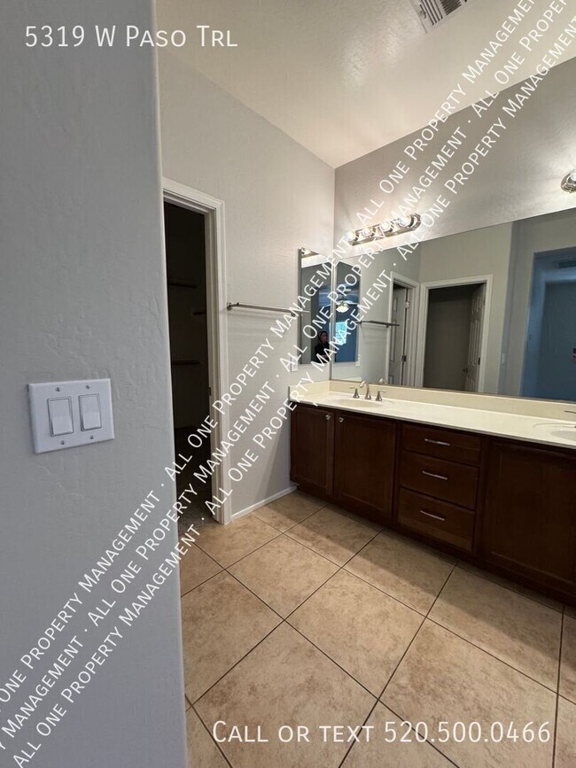 Building Photo - 5319 W Paso Trail