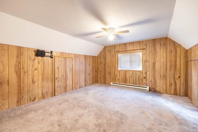 Building Photo - 54 Mowry Ave