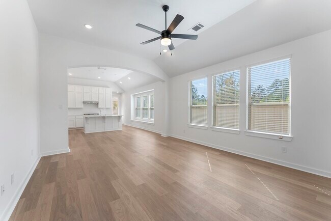 Building Photo - 26383 Golden Pass Lp