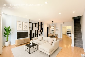 Building Photo - 3633 Wallace St