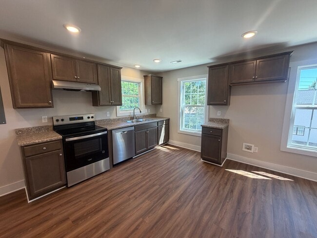 Building Photo - New Construction Second Floor Duplex