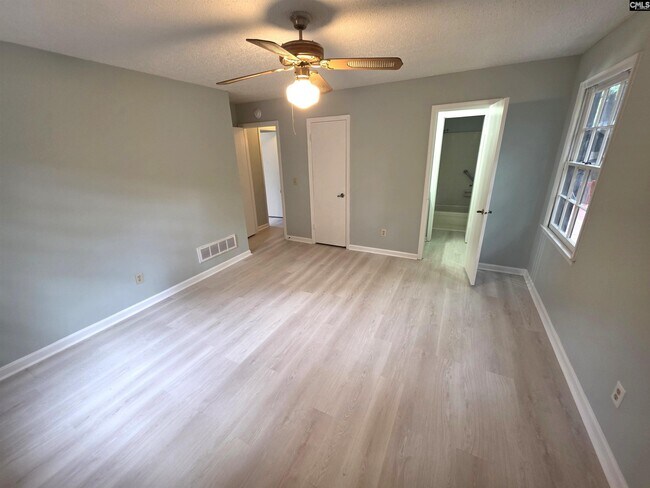 Building Photo - 87 Westgrove Ct
