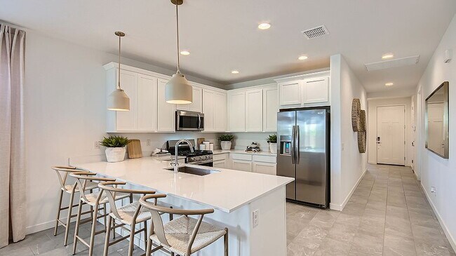 Building Photo - Single Family Home For Rent