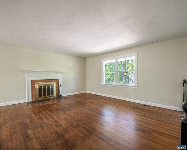 Building Photo - 337 Carrsbrook Dr