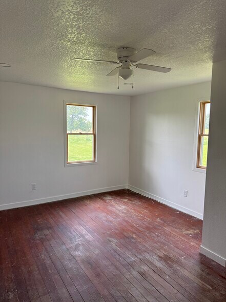Building Photo - 5028 NW 126th Ave