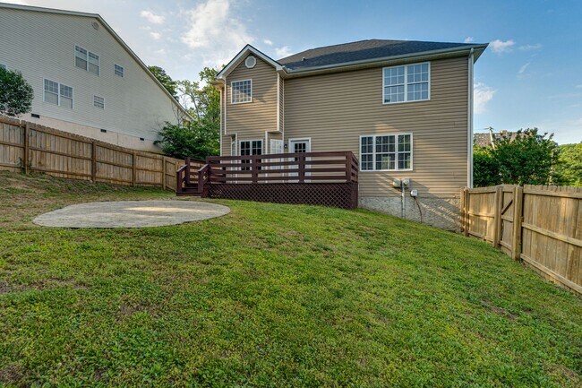 Building Photo - 3BR 2BA