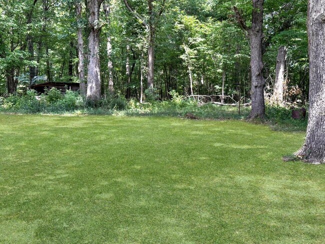 Building Photo - 5907 Appomattox Rd