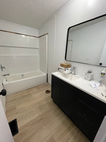 Building Photo - 8030 W Peterson Rd