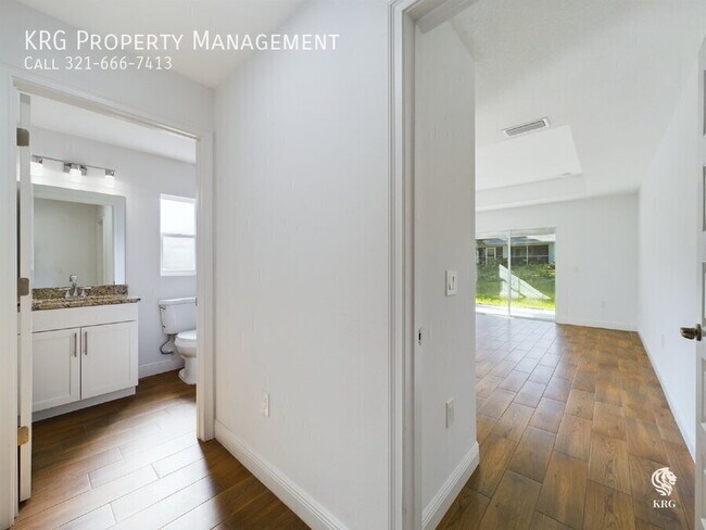Building Photo - 8364 SE 158th Pl