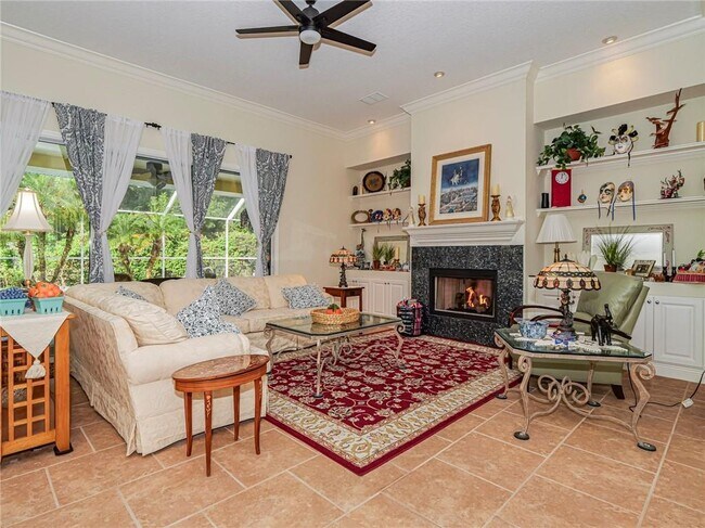 Building Photo - 5873 Pine Ridge Cir