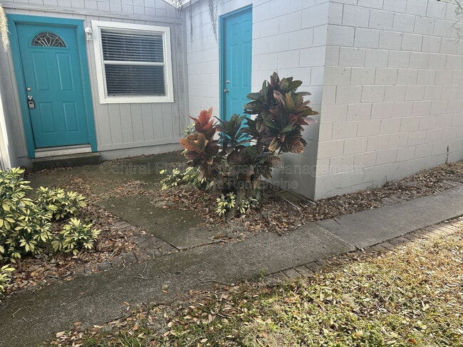 Building Photo - 1235 Virginia Dr