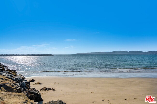 Building Photo - 24 Westwind St