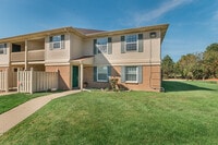 Building Photo - 19130 Northridge Dr