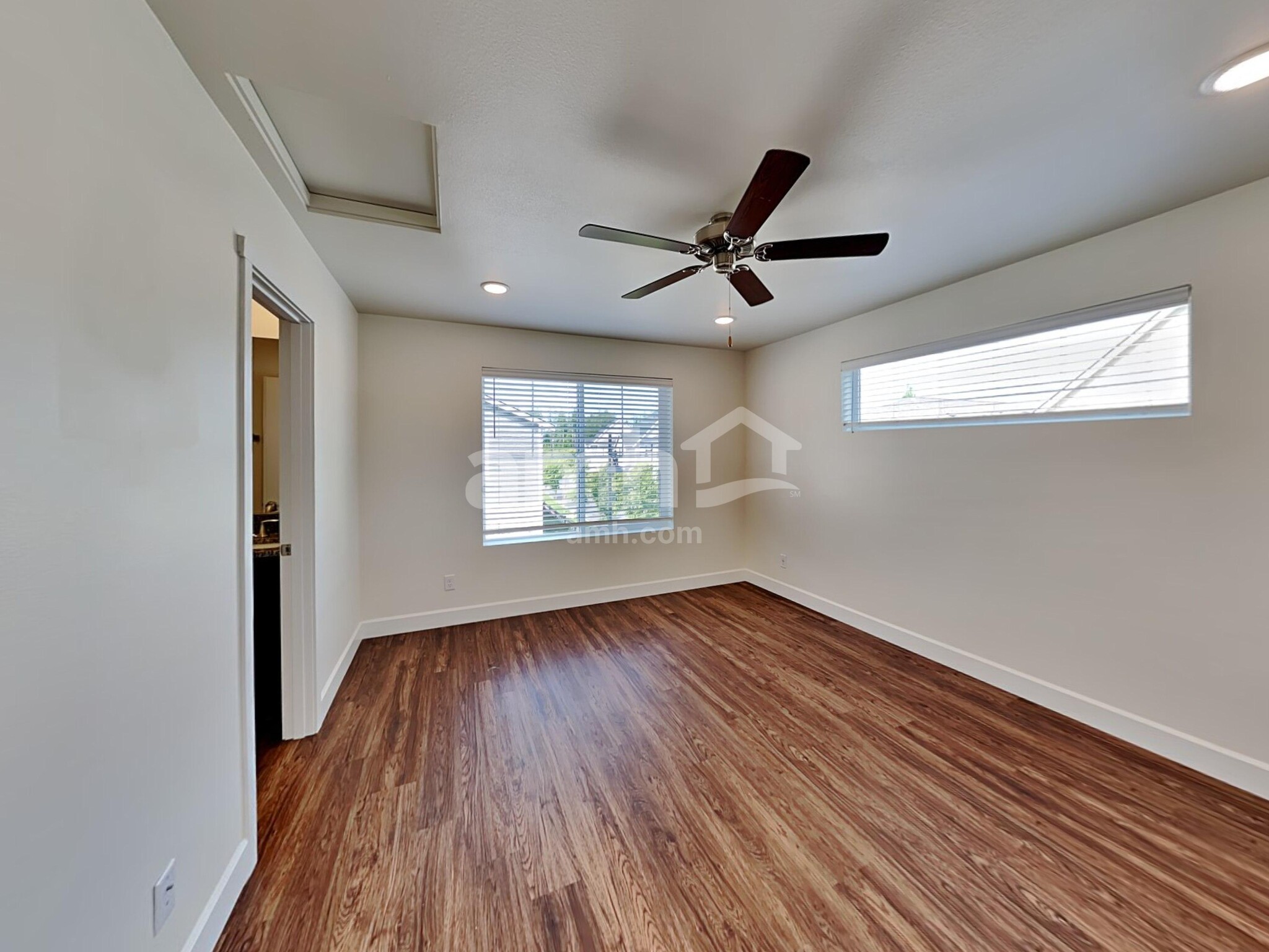 Building Photo - 33064 Eagle Peak Ln