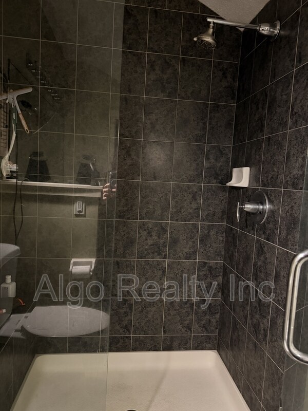 Building Photo - 15822 Drawstone Trail