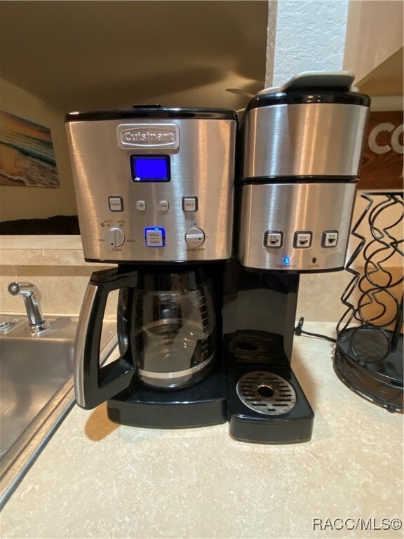 Building Photo - 2131 N Pinecone Ave